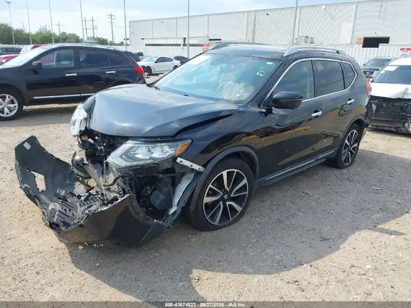 5N1AT2MT3KC706811 2019 NISSAN ROGUE - Image 2