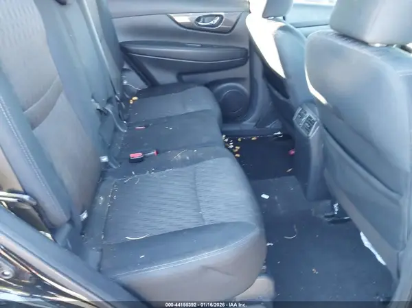 5N1AT2MT3KC715220 2019 NISSAN ROGUE - Image 8