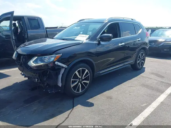 5N1AT2MT3KC738531 2019 NISSAN ROGUE - Image 2