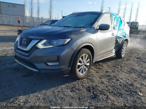 5N1AT2MT3KC739601 2019 NISSAN ROGUE - Image 2