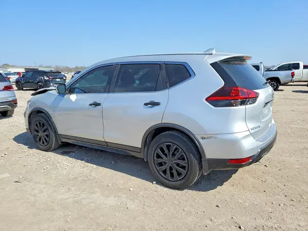 5N1AT2MT3KC747634 2019 NISSAN ROGUE - Image 2