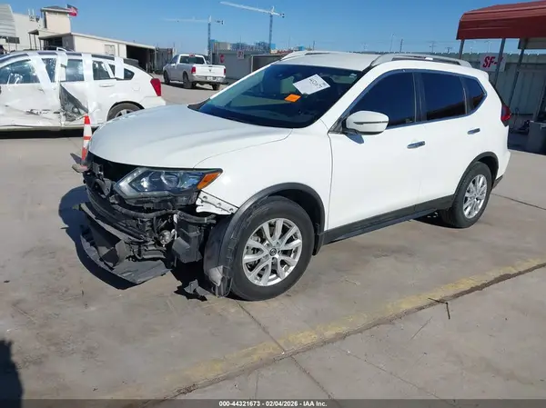 5N1AT2MT3KC753742 2019 NISSAN ROGUE - Image 2