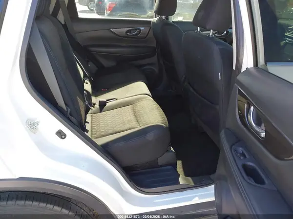 5N1AT2MT3KC753742 2019 NISSAN ROGUE - Image 8