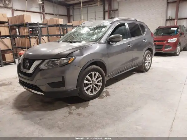 5N1AT2MT3KC755166 2019 NISSAN ROGUE - Image 2