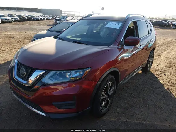 5N1AT2MT3KC760013 2019 NISSAN ROGUE - Image 2
