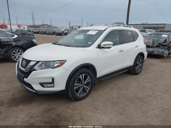 5N1AT2MT3KC771819 2019 NISSAN ROGUE - Image 2