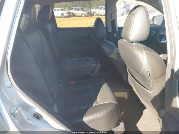 5N1AT2MT3KC778401 2019 NISSAN ROGUE - Image 8