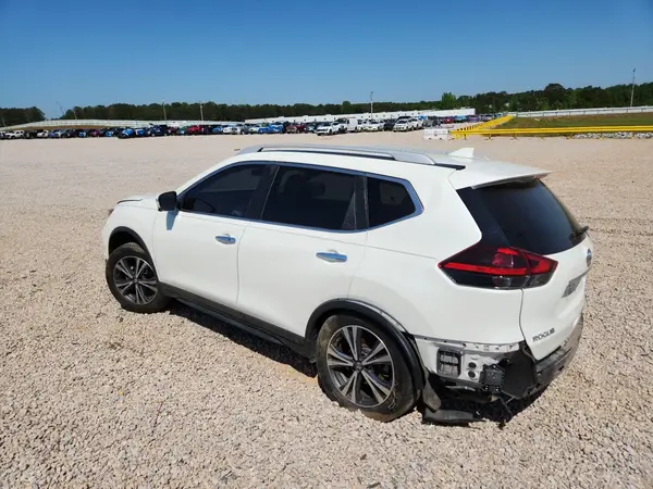 5N1AT2MT3KC799832 2019 NISSAN ROGUE - Image 2