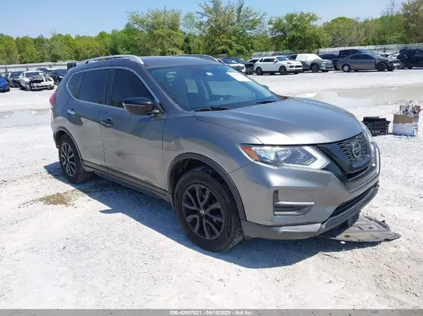 5N1AT2MT3KC800414 2019 NISSAN ROGUE - Image 1