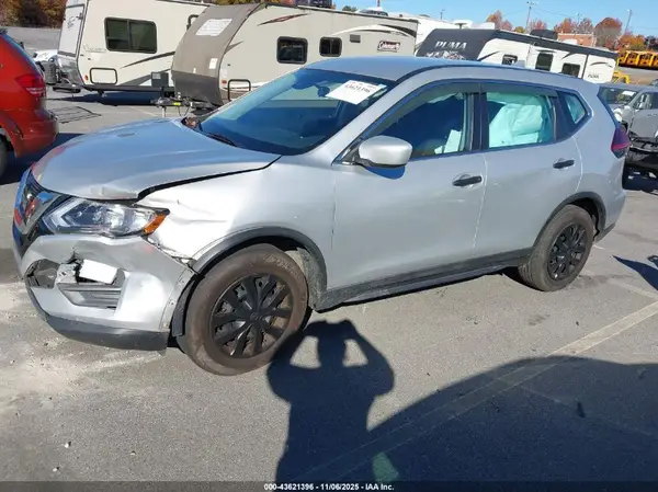 5N1AT2MT3KC802874 2019 NISSAN ROGUE - Image 2
