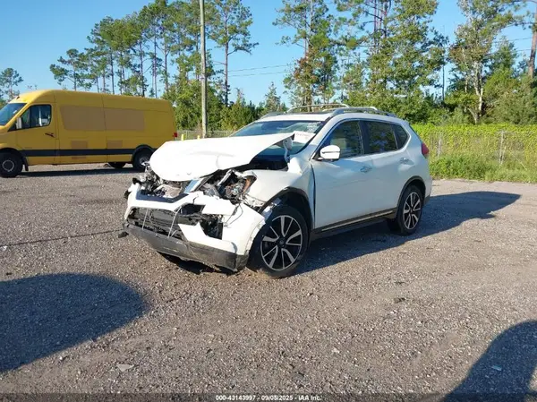 5N1AT2MT3KC807041 2019 NISSAN ROGUE - Image 2