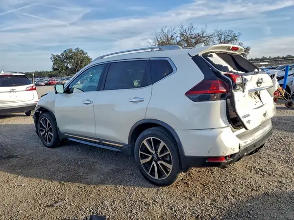 5N1AT2MT3KC808433 2019 NISSAN ROGUE - Image 2