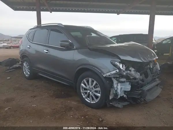 5N1AT2MT3KC809467 2019 NISSAN ROGUE - Image 1