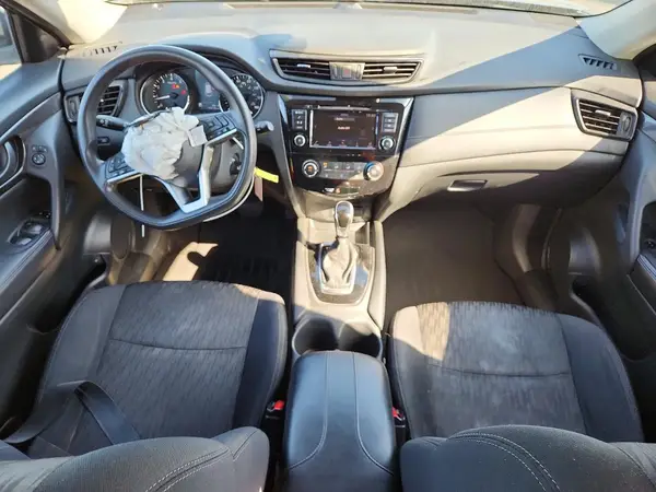 5N1AT2MT3KC818749 2019 NISSAN ROGUE - Image 8