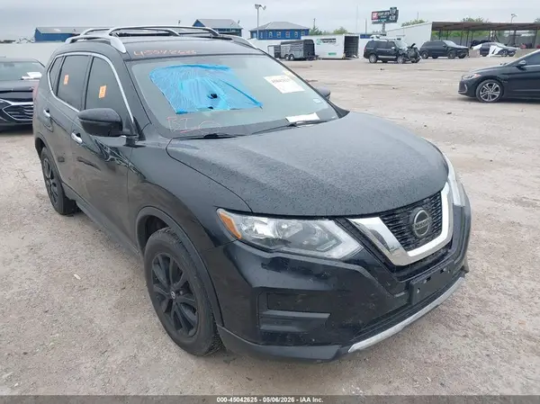 5N1AT2MT3KC823210 2019 NISSAN ROGUE - Image 1