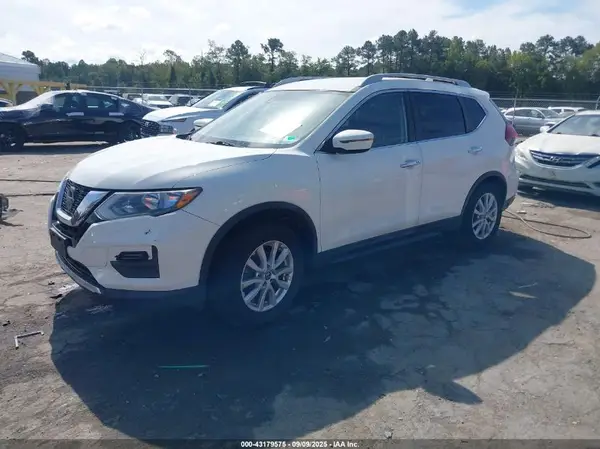 5N1AT2MT3KC829976 2019 NISSAN ROGUE - Image 2