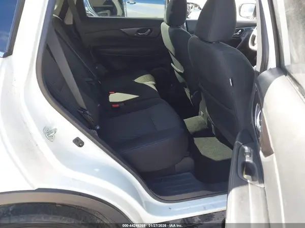 5N1AT2MT3KC830853 2019 NISSAN ROGUE - Image 8