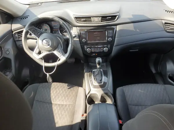 5N1AT2MT3KC833929 2019 NISSAN ROGUE - Image 8