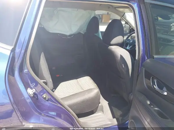 5N1AT2MT3KC843960 2019 NISSAN ROGUE - Image 8