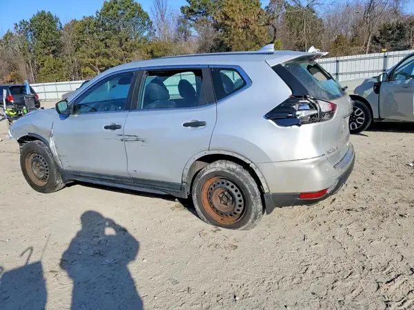 5N1AT2MT3LC721746 2020 NISSAN ROGUE - Image 2