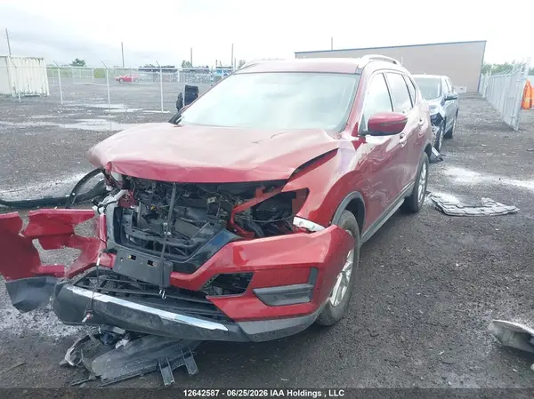 5N1AT2MT3LC725957 2020 NISSAN ROGUE - Image 2