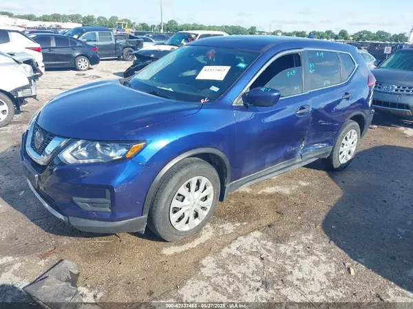 5N1AT2MT3LC733248 2020 NISSAN ROGUE - Image 2
