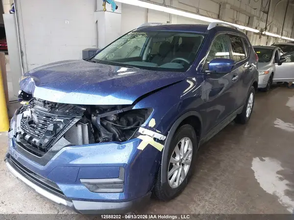 5N1AT2MT3LC745593 2020 NISSAN ROGUE - Image 2
