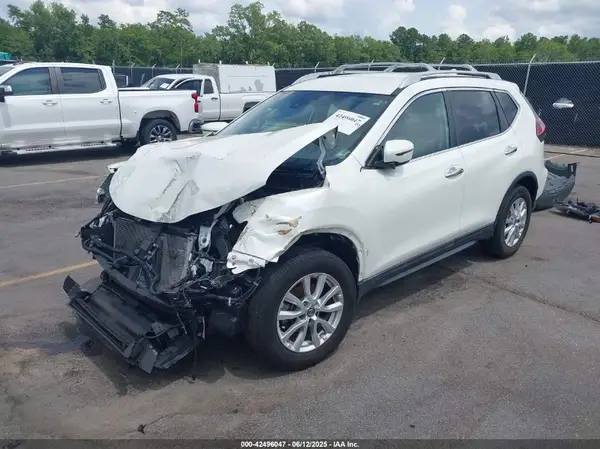 5N1AT2MT3LC778478 2020 NISSAN ROGUE - Image 2