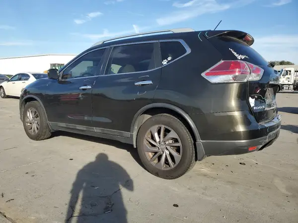 5N1AT2MT4GC745947 2016 NISSAN ROGUE - Image 2