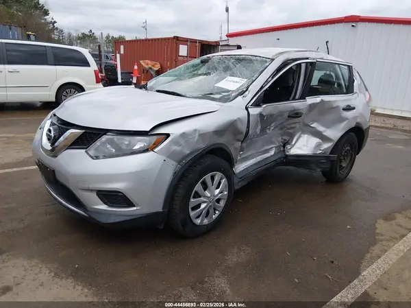 5N1AT2MT4GC758326 2016 NISSAN ROGUE - Image 2