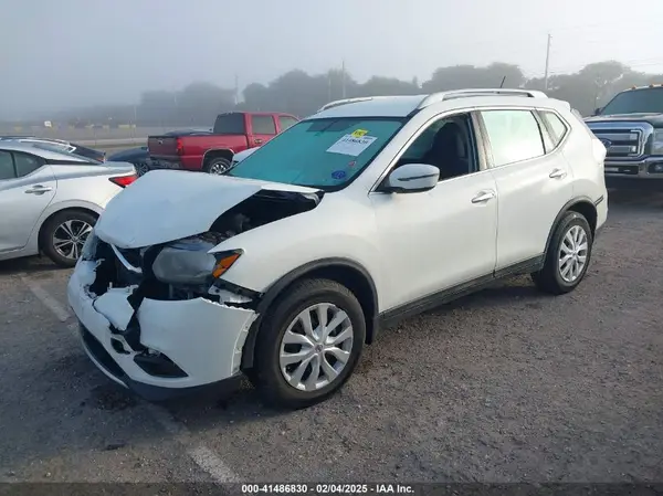 5N1AT2MT4GC771805 2016 NISSAN ROGUE - Image 2