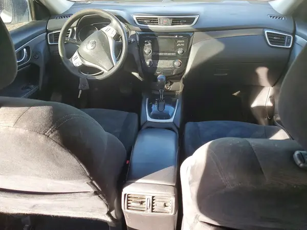 5N1AT2MT4GC795621 2016 NISSAN ROGUE - Image 8