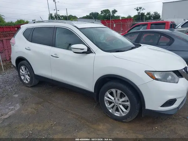 5N1AT2MT4GC796624 2016 NISSAN ROGUE - Image 1