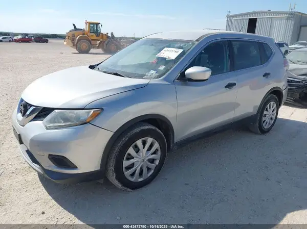5N1AT2MT4GC812174 2016 NISSAN ROGUE - Image 2