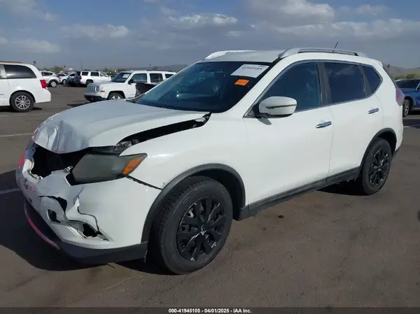 5N1AT2MT4GC816712 2016 NISSAN ROGUE - Image 2