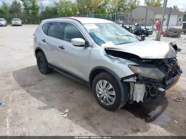 5N1AT2MT4GC826771 2016 NISSAN ROGUE - Image 1