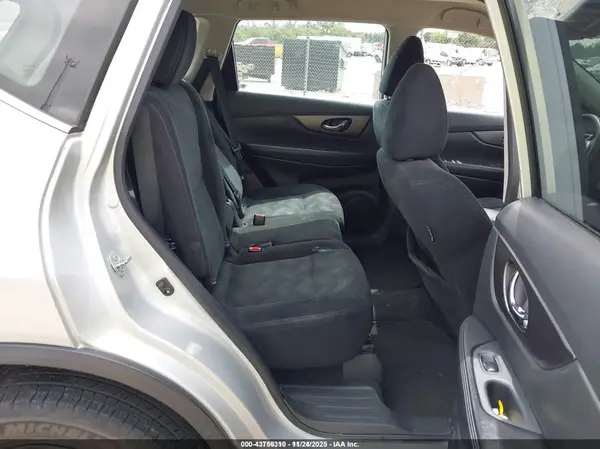 5N1AT2MT4GC826771 2016 NISSAN ROGUE - Image 8