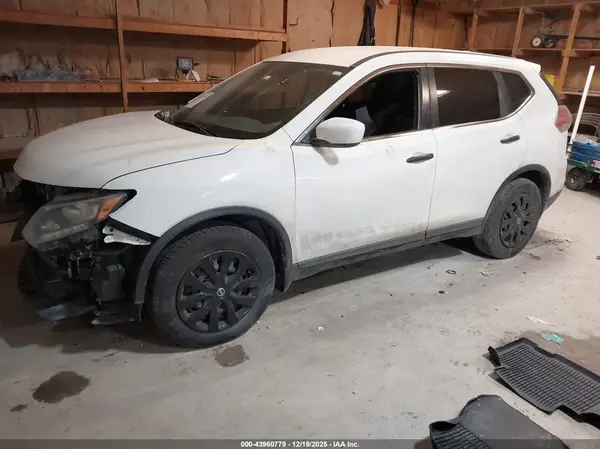 5N1AT2MT4GC848088 2016 NISSAN ROGUE - Image 2