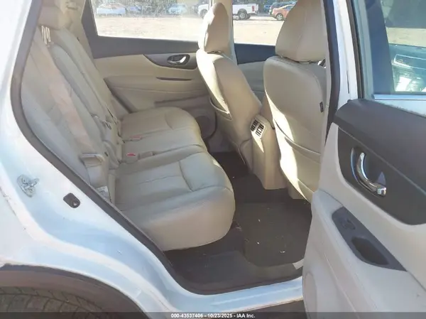 5N1AT2MT4GC854120 2016 NISSAN ROGUE - Image 8