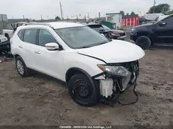 5N1AT2MT4GC881608 2016 NISSAN ROGUE