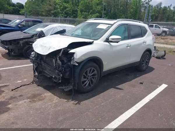 5N1AT2MT4GC915661 2016 NISSAN ROGUE - Image 2