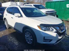 5N1AT2MT4HC734853 2017 NISSAN ROGUE
