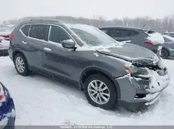 5N1AT2MT4HC747778 2017 NISSAN ROGUE