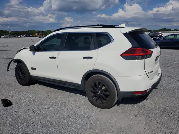 5N1AT2MT4HC770641 2017 NISSAN ROGUE - Image 2