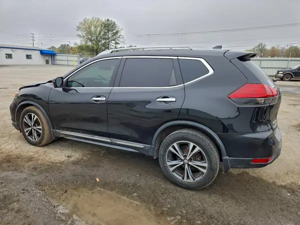 5N1AT2MT4HC772230 2017 NISSAN ROGUE - Image 2
