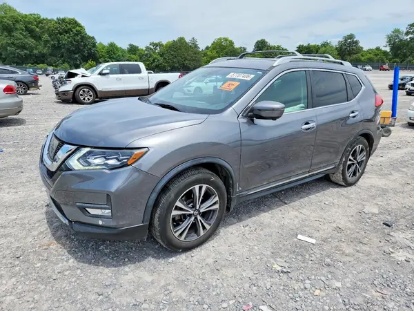 5N1AT2MT4HC773040 2017 NISSAN ROGUE - Image 1