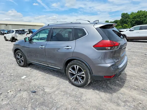 5N1AT2MT4HC773040 2017 NISSAN ROGUE - Image 2