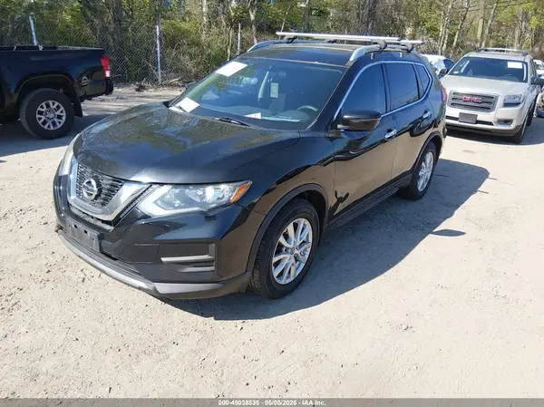 5N1AT2MT4HC786371 2017 NISSAN ROGUE - Image 2