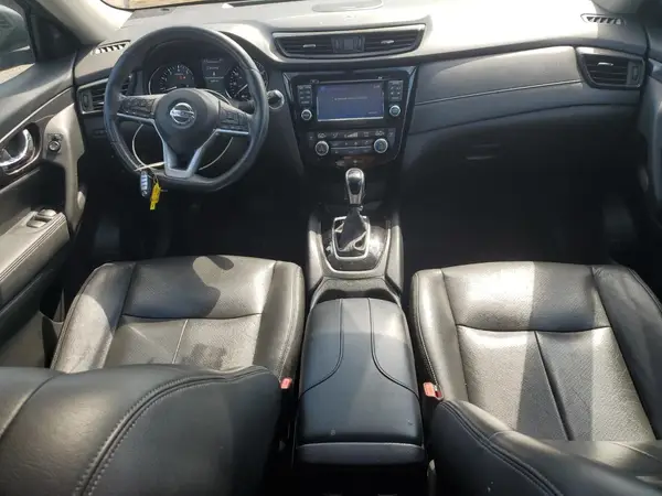 5N1AT2MT4HC793384 2017 NISSAN ROGUE - Image 8