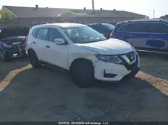 5N1AT2MT4HC795748 2017 NISSAN ROGUE